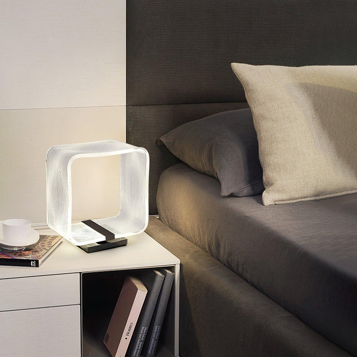 Wire Cube Table Lamp-DWHOME