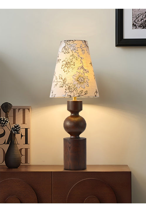 Wooden Flower Pattern Table Lamp - Vakkerlight