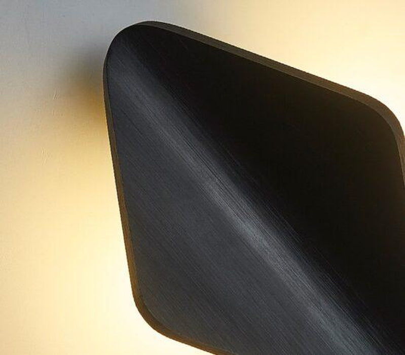 Cassafer Modern Flapped Wings Wall Lamp-DWHOME