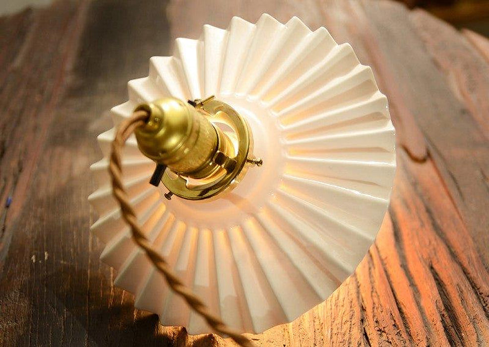 Ceramic Fluted Shade Brass Fitting Pendant Light-DWHOME