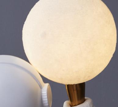 LED Resin Astronaut Creative Table Lamp - DWHOME