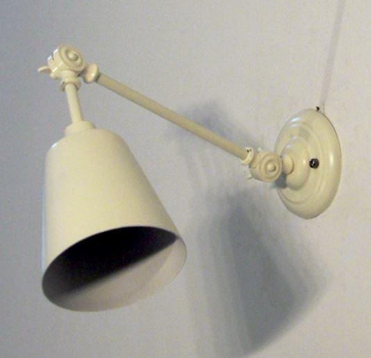 FRIDEBORG Classic Wall Lamp - DWHOME