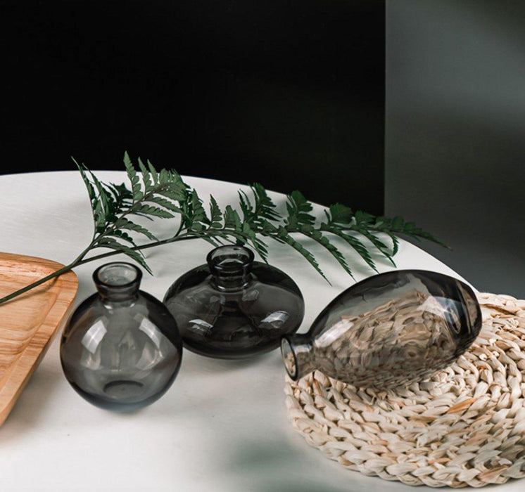 Glass Vases - DWHOME