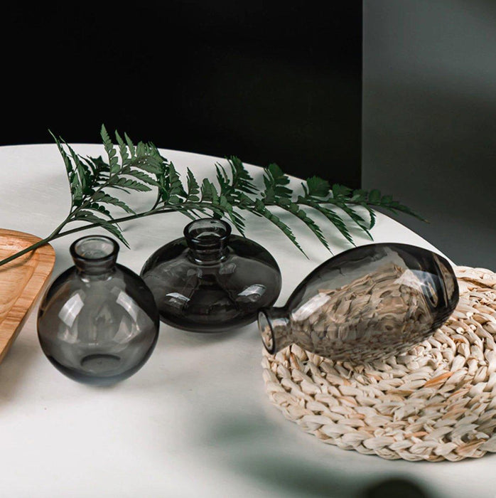 Glass Vases - DWHOME