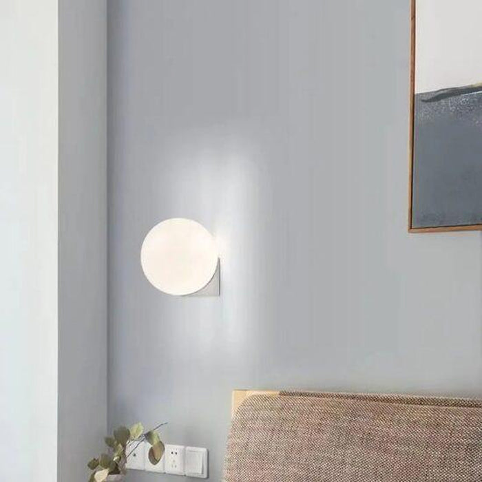 GREGERS Modern Pearl Ball Wall Lamp-DWHOME