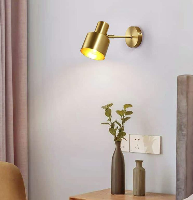 Huldana Brass Wall Lamp - DWHOME